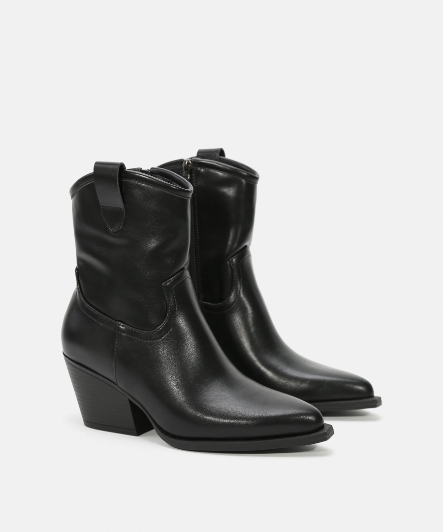 Botines cowboy tac&oacute;n negros